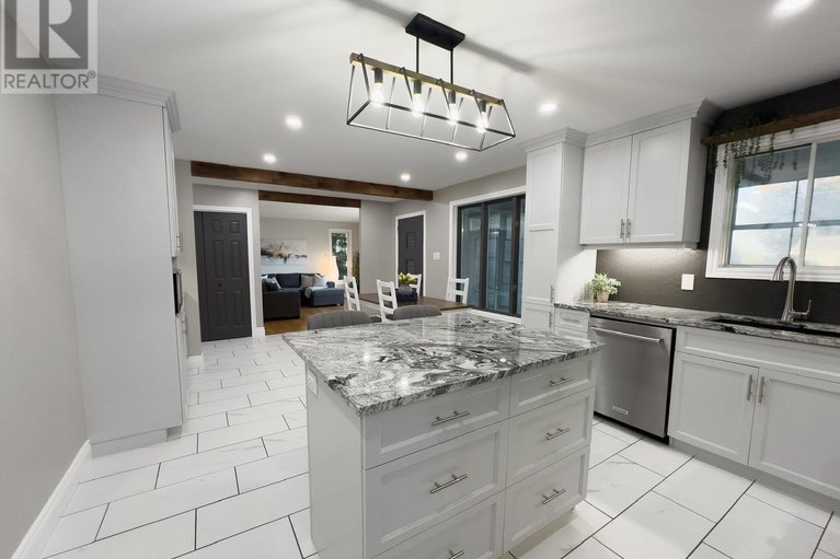 28926476/12187-county-road-3-road-w/winchester/north-dundas/ontario/K0C2K0_5