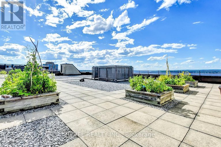 29255063/303-3100-carling-avenue/bayshore/ottawa/ontario/K2B6J6_43