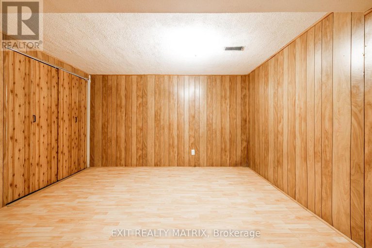 28643711/968-meadowlands-drive/carleton-heights/ottawa/ontario/K2C0K3_29