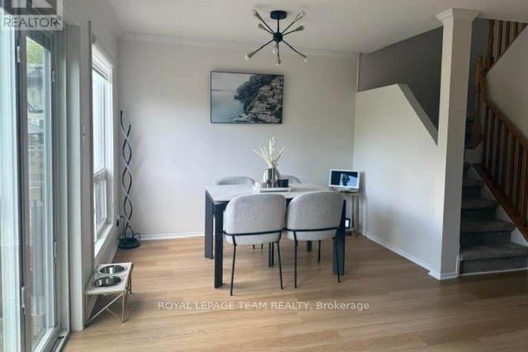 28413511/19-armadale-crescent/cedargrovefraserdale/ottawa/ontario/K2J4A4_15