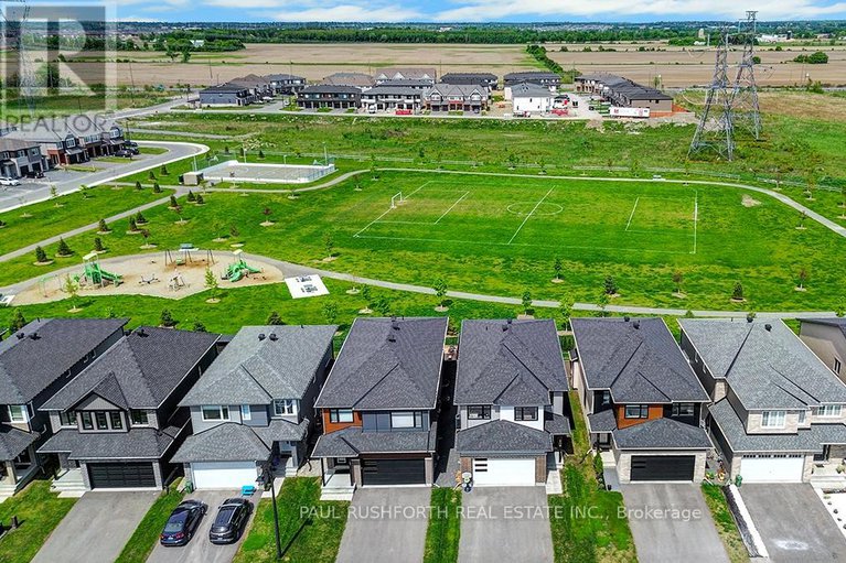 28567256/719-painted-sky-way/remainder-of-stittsville-area/ottawa/ontario/K2S2W7_2