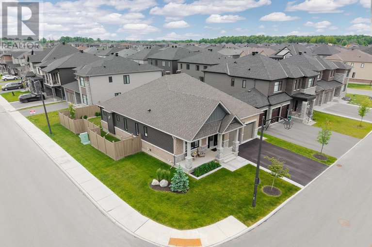 28545242/213-skipper-drive/mahogany-community/ottawa/ontario/K4M0N1_3