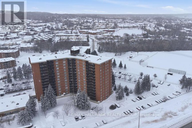 29304653/805-2020-jasmine-crescent/beacon-hill-south/ottawa/ontario/K1J8K5_24