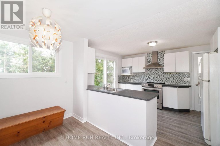 28597038/1292-meadowlands-drive-e/borden-farmstewart-farmcarleton-heightsparkwood-hills/ottawa/ontario/K2E6K5_13