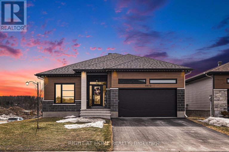 28851365/1073-diamond-street/clarencerockland-twp/clarence-rockland/ontario/K4K0J1_1