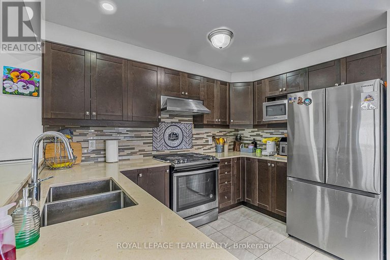 28613598/622-parade-drive/stittsville-south/ottawa/ontario/K2S0Y7_11