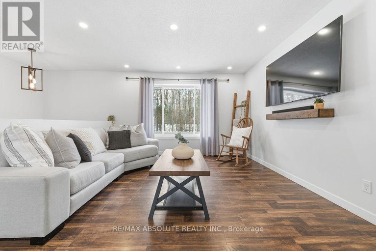 29122344/188-milton-stewart-avenue/mcnabbraeside-twps/mcnabbraeside/ontario/K7S0E1_7