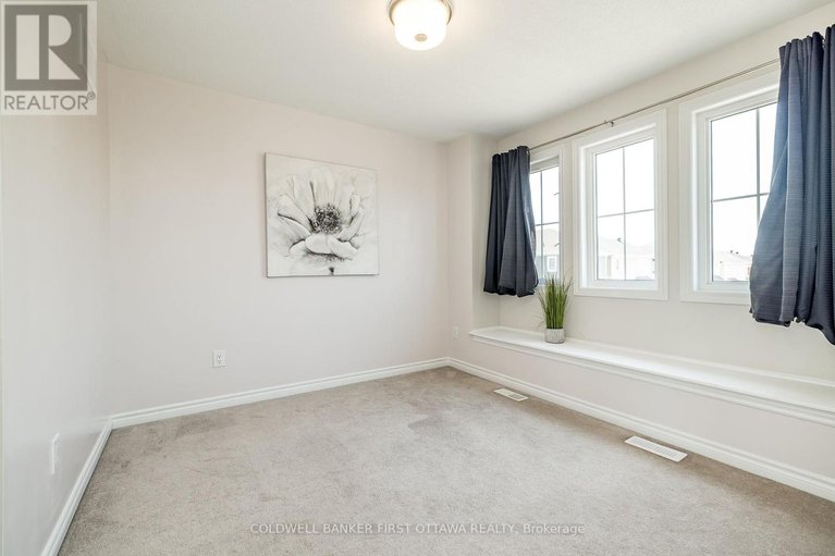 28428196/170-flowing-creek-circle/emerald-meadowstrailwest/ottawa/ontario/K2M0K2_26