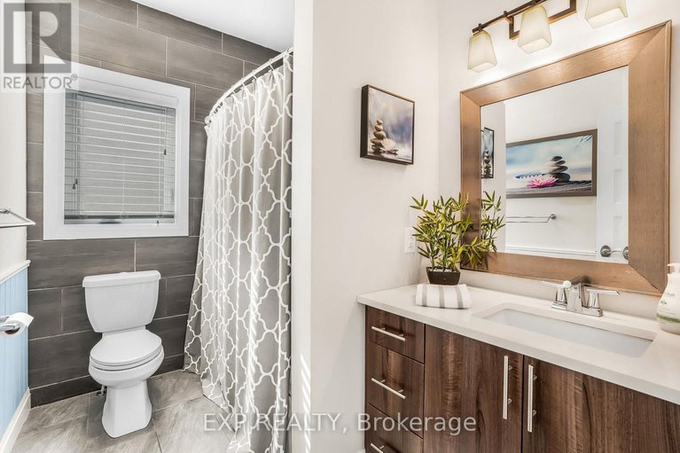 29247027/42-granite-street/clarencerockland-twp/clarence-rockland/ontario/K4K0H8_18