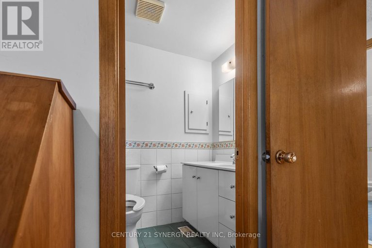 28626680/14-silver-aspen-crescent/blackburn-hamlet/ottawa/ontario/K1B3C5_10