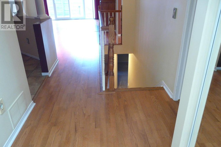 29224356/1172-foxborough-private/beaconwood/ottawa/ontario/K1J1E2_26