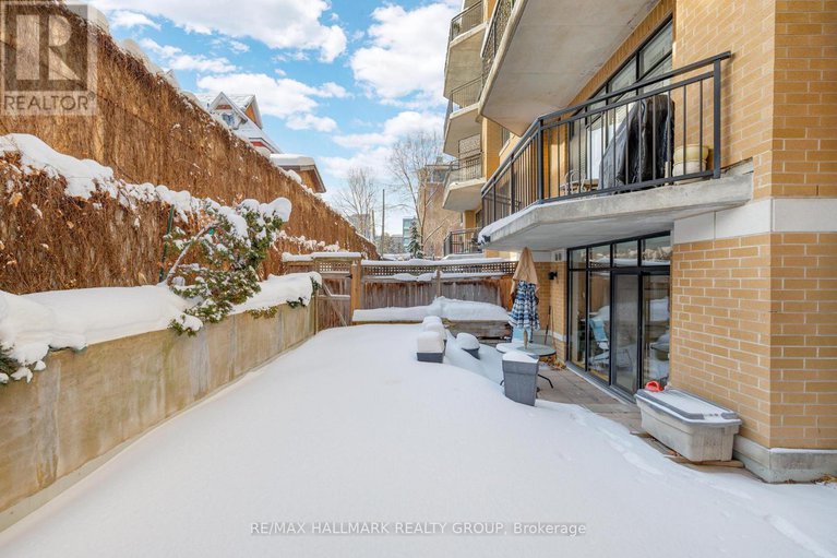 29302759/203-260-besserer-street/sandy-hill/ottawa/ontario/K1N1J3_25