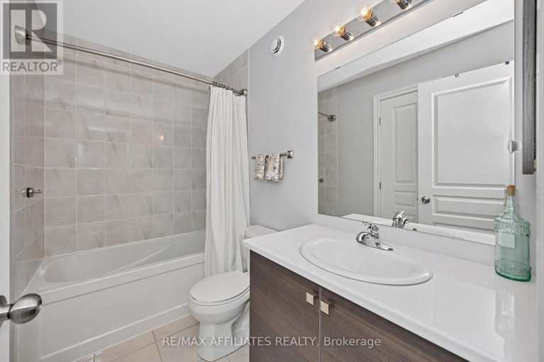 28568493/153-mattingly-way/riverside-southgloucester-glen/ottawa/ontario/K4M0C5_25