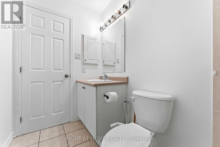 29405194/994-klondike-road/morgans-grantsouth-march/ottawa/ontario/K2K0C3_23