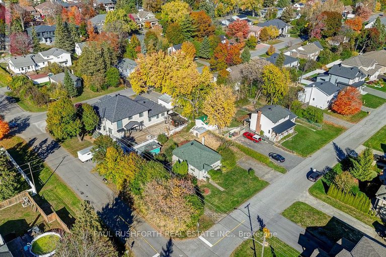 29052303/39-cote-de-neiges-road/meadowlandsst-claire-gardens/ottawa/ontario/K2G2C3_5