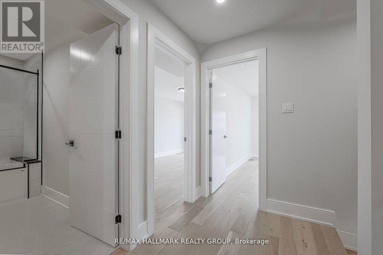 28666253/185-carleton-avenue/ottawa-westtunneys-pasture/ottawa/ontario/K1Y0J5_15