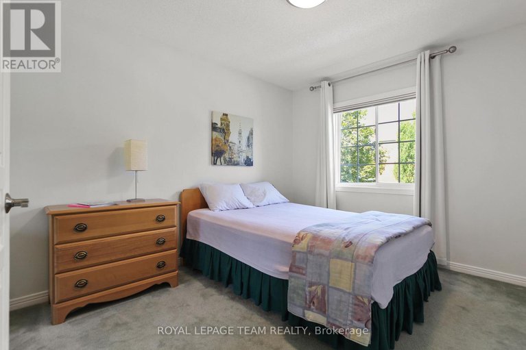28726721/46-kettleby-street/beaverbrook/ottawa/ontario/K2K3C4_31