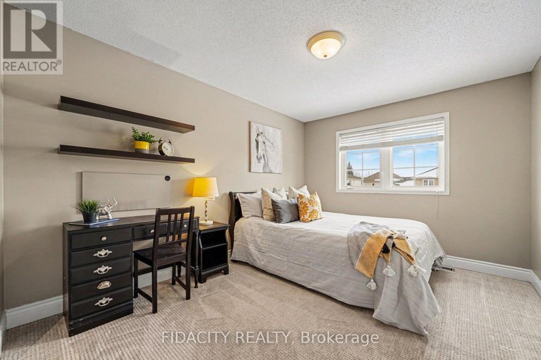 29377972/50-sirocco-crescent/stittsville-north/ottawa/ontario/K2S2C8_27