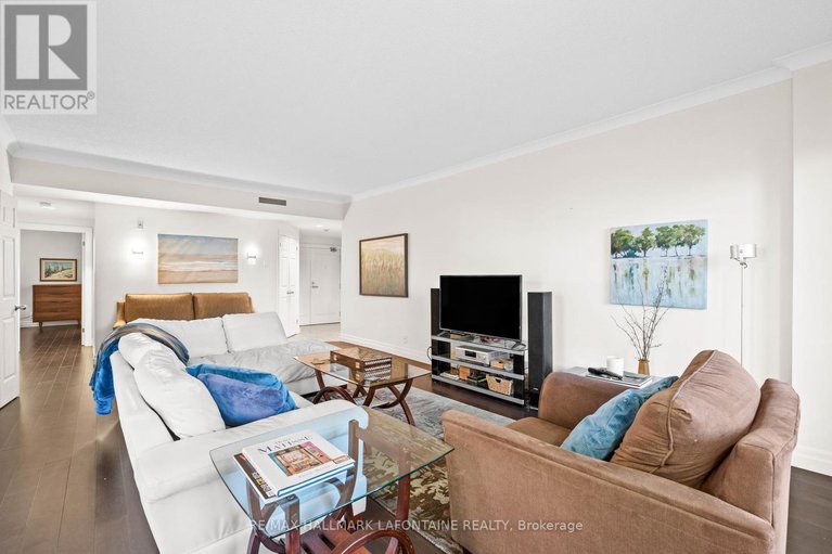 28400600/101-21-durham-private/lindenlea/ottawa/ontario/K1M2H8_17