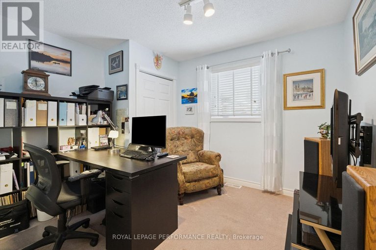 29518098/19644-marcoux-road/north-glengarry-kenyon-twp/north-glengarry/ontario/K0C1A0_15