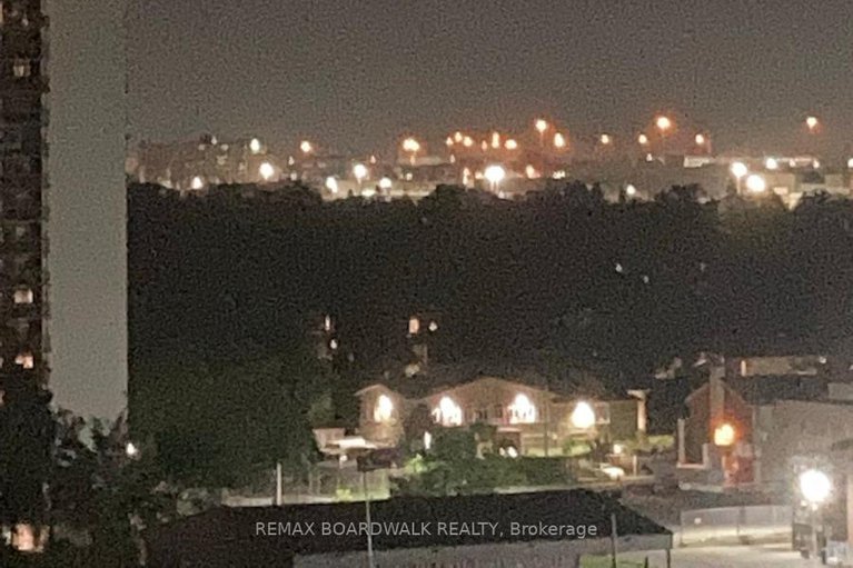 29401597/1507-158b-mcarthur-avenue/vanier/ottawa/ontario/K1L8C9_37