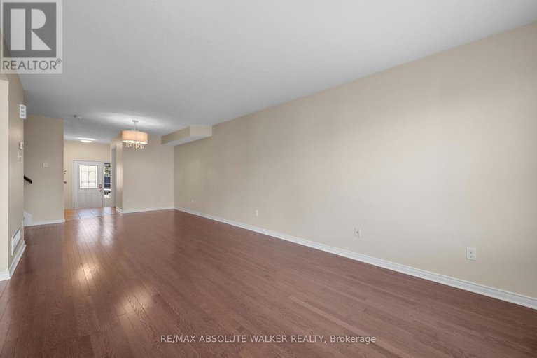 28975991/152-challenge-crescent/springridgeeast-village/ottawa/ontario/K4A0T9_13