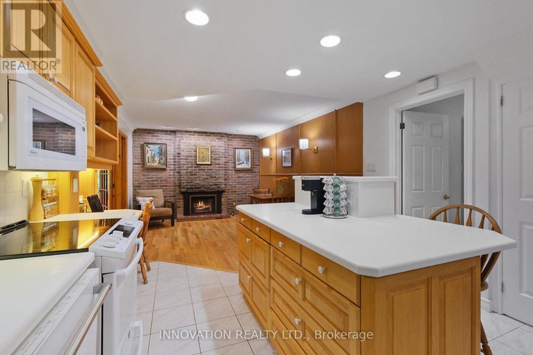 28392162/7-colville-court/beaverbrook/ottawa/ontario/K2K1A9_20