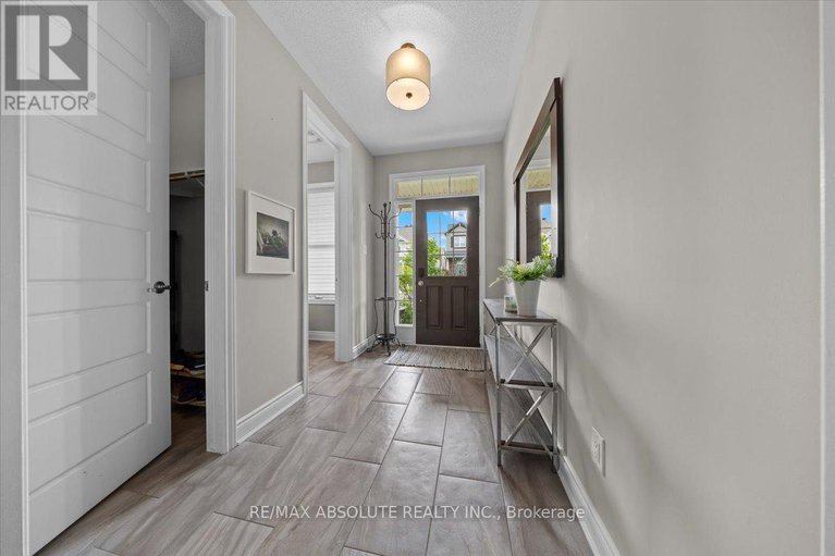 28579021/778-rosehill-avenue/stittsville-north/ottawa/ontario/K2S1B9_4