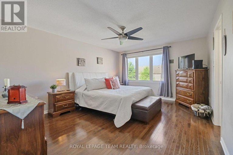 29058960/215-parkrose-private/chatelaine-village/ottawa/ontario/K4A0N8_20