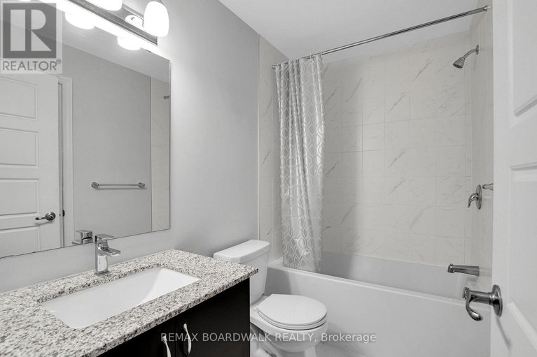 29563577/306-pilot-private/emerald-meadowstrailwest/ottawa/ontario/K2V0S4_25