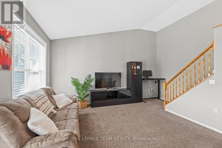 28429148/279-berrigan-drive/longfields/ottawa/ontario/K2J5C3_14