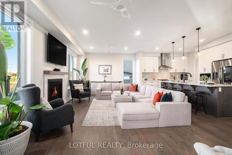 28946318/71-aridus-crescent/remainder-of-stittsville-area/ottawa/ontario/K2S2L3_11