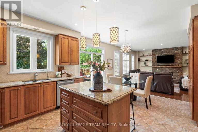 28577320/7-ash-valley-avenue/barrhaven-east/ottawa/ontario/K2G6V3_17