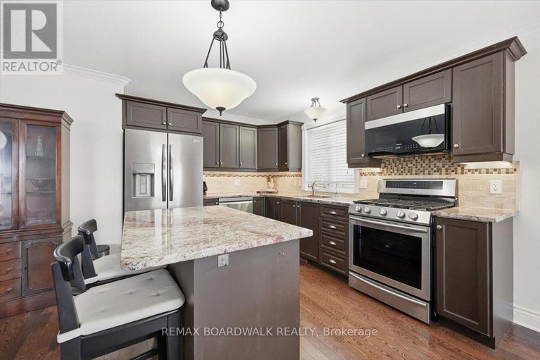 29248590/110-templeton-court/kemptville/north-grenville/ontario/K0G1J0_9