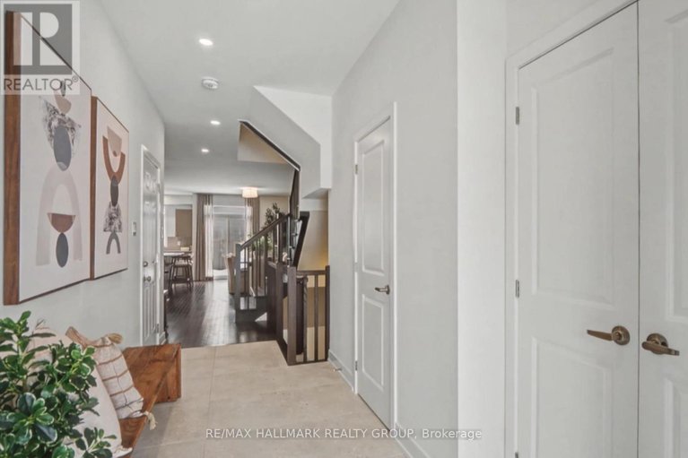 29544295/1126-spoor-street/rural-kanata-central/ottawa/ontario/K2W0N4_9