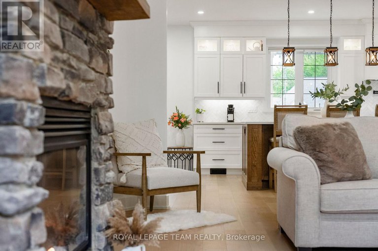 28475970/108-royal-troon-lane/dunrobin-shores/ottawa/ontario/K0A1T0_18