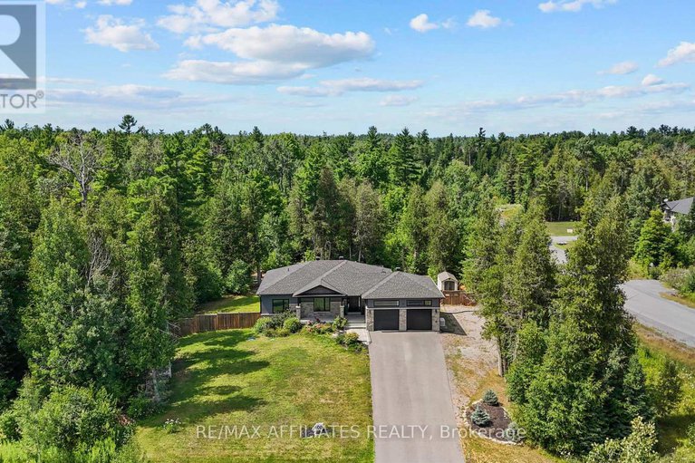 28675428/400-cinnamon-crescent/fitzroy-ward-south-west/ottawa/ontario/K0A2H0_50