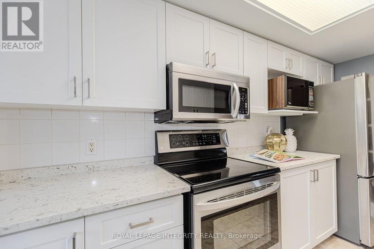 28943589/4316-owl-valley-drive/riverside-southgloucester-glen/ottawa/ontario/K1V1L3_14