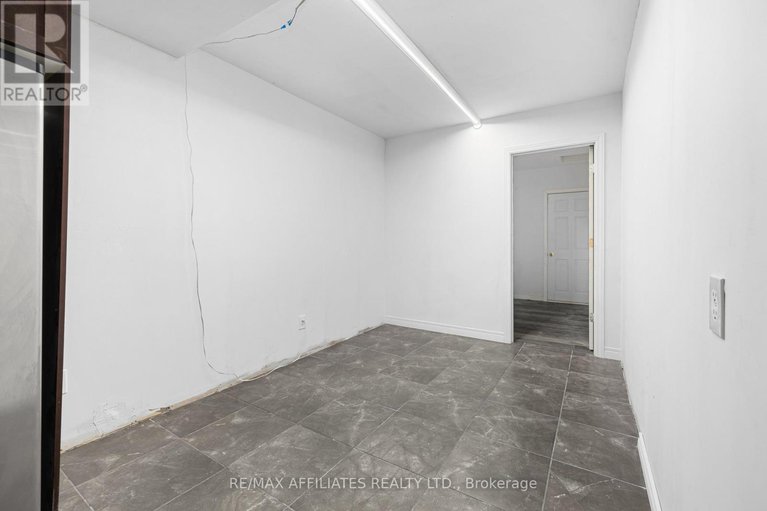 28666131/79-george-street/lanark-highlands-lanark-village/lanark-highlands/ontario/K0G1K0_30
