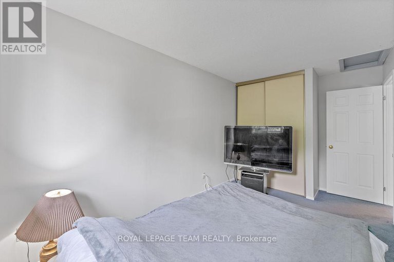 28605729/1073-ewing-street/hunt-club-park/ottawa/ontario/K1G4Y6_27