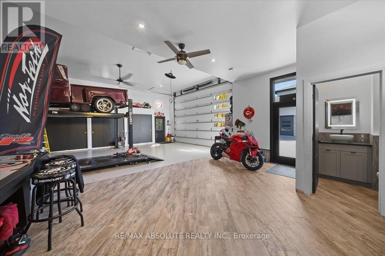 29569924/131-cherryhill-drive/huntley-ward-south-east/ottawa/ontario/K0A1L0_7