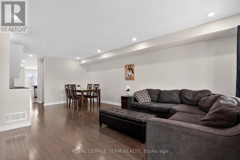 29578394/627b-chapman-mills-drive/strandherd/ottawa/ontario/K2J5T1_13