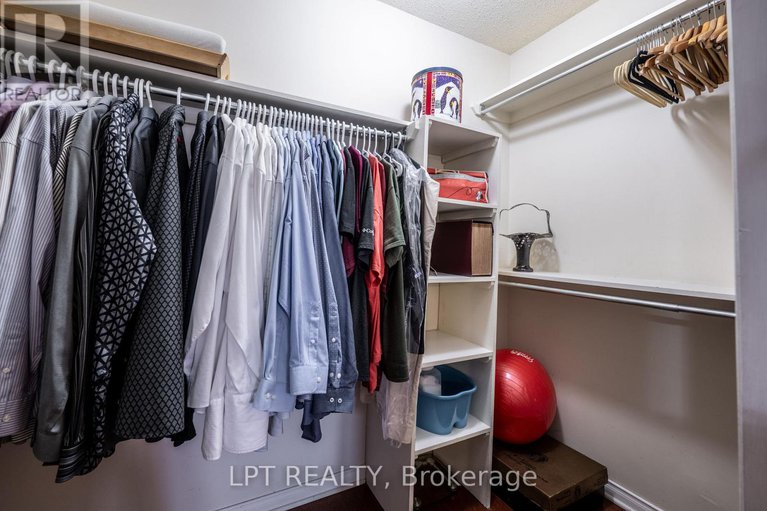 28831575/491-valade-crescent/fallingbrookpineridge/ottawa/ontario/K4A2W6_35