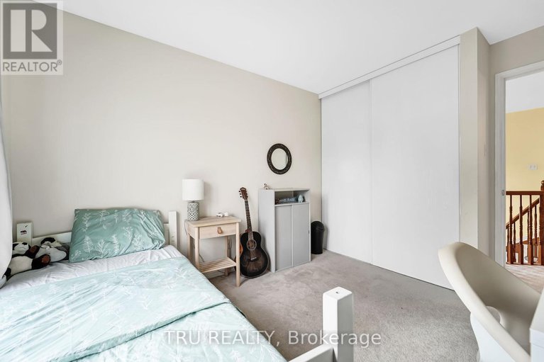 28362867/102-southpointe-avenue/longfields/ottawa/ontario/K2J4T5_27