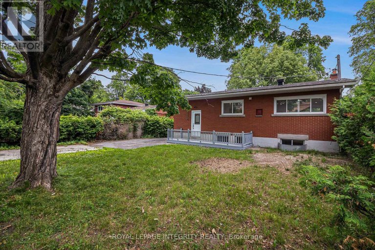 29666459/2389-sheldon-avenue/queensway-terrace-southridgeview/ottawa/ontario/K2C1K4_18