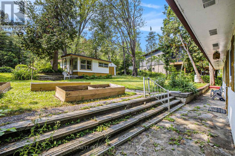 28570016/252-old-quarry-road/woodlawnmaclarens-landingkilmaurs/ottawa/ontario/K0A3M0_5