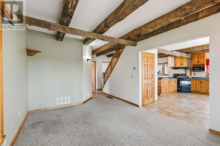 29672745/12106-lakeshore-drive/south-dundas-williamsburgh-twp/south-dundas/ontario/K0C1X0_16