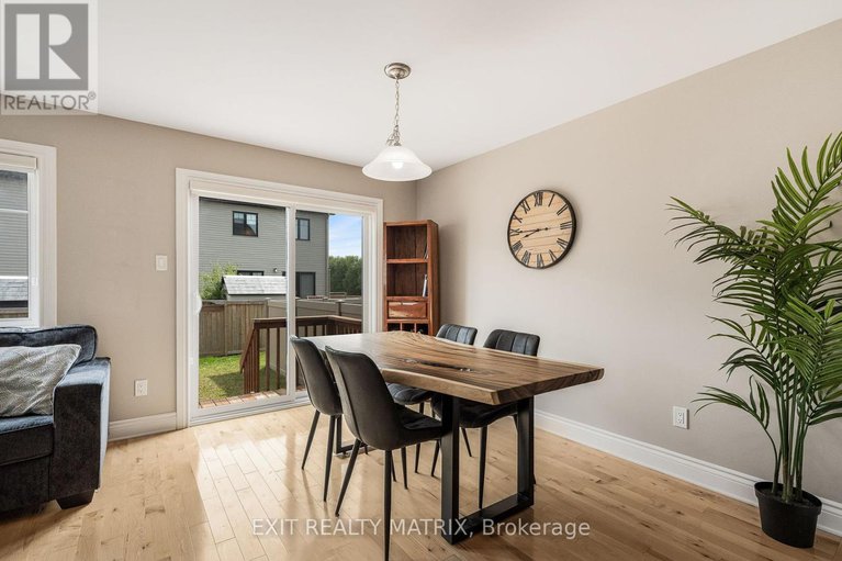 28611581/43-johanne-street/town-of-rockland/clarence-rockland/ontario/K4K0M3_14