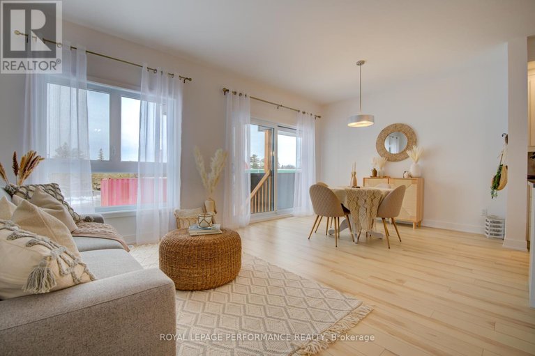 29650587/2412-gray-crescent/town-of-rockland/clarence-rockland/ontario/K4K0H3_22