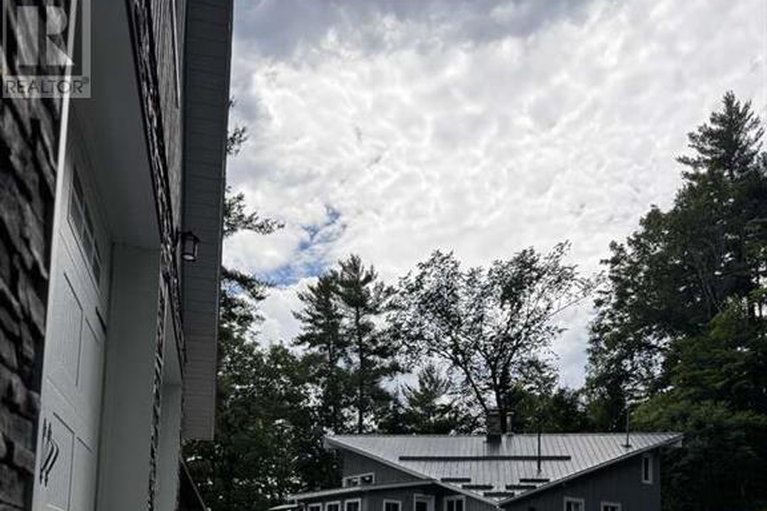 28654189/4-stackwall-lane/calabogie/ontario/K0J1H0_2